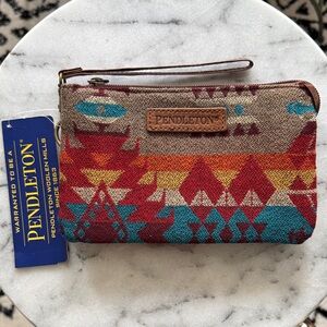 Pendleton Southwest Pattern Clutch